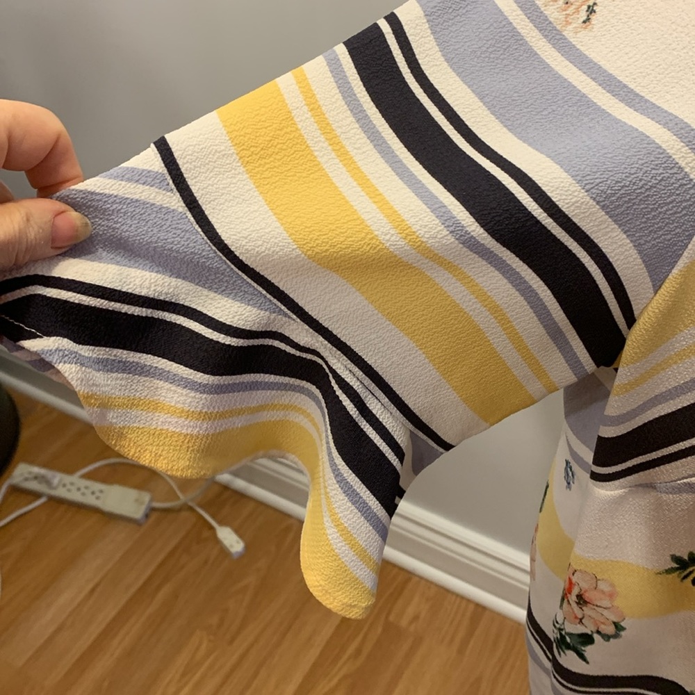 3X WESTPORT Floral and Striped Short Sleeve Top - Picture 2 of 12